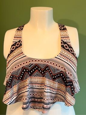 ❤️2 for $10 ❤️Patterned Flounce Crop Tank Top in Black, Pink & Cream
